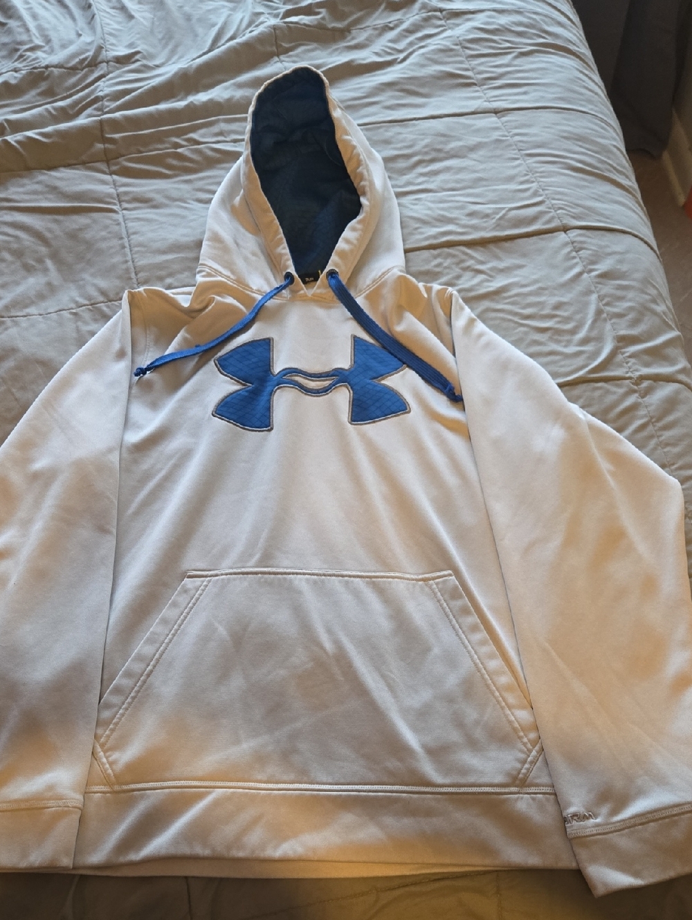Under Armour White Hoodie with Blue Logo & Hood Lining